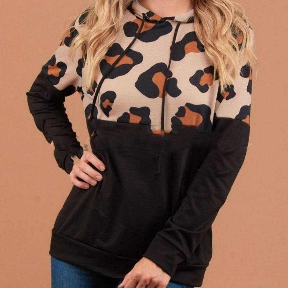 Black Animal Print Hoodie Top - Picture 4 of 4